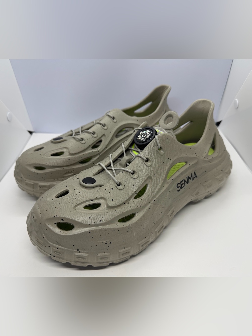 Senma Men’s Olive Green Water-Ready Clog Sandals